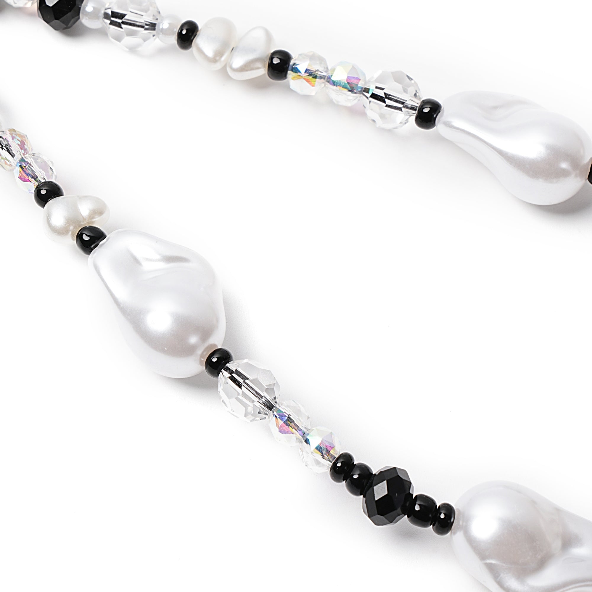 Chaine Éclipse Noir