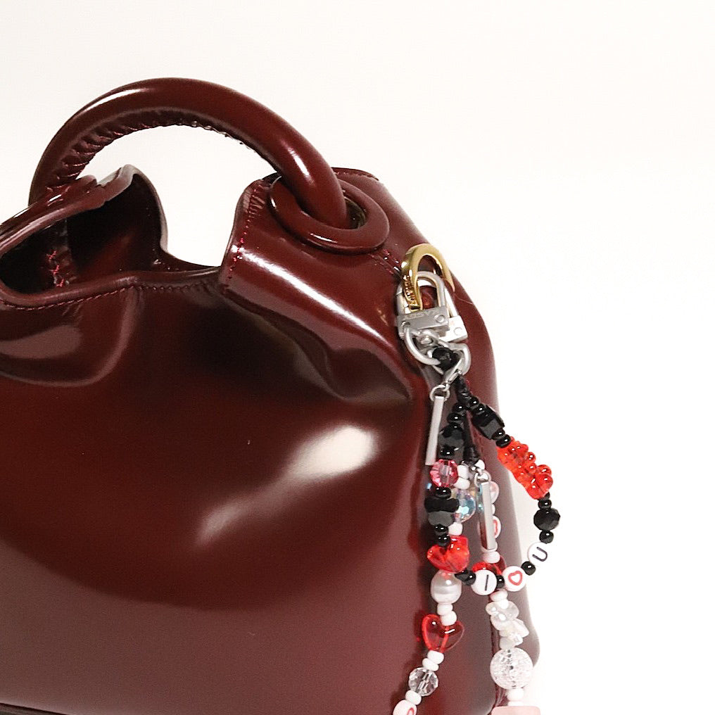 Mini chaîne pop rouge/noir (personnalisable)